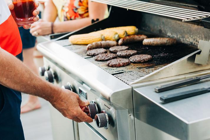 close up grill
